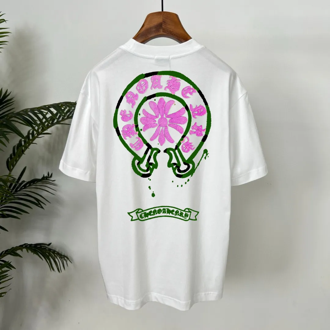 🅿️190 Crow Heart’s new summer T-shirt! This Sanskrit cross printed round neck short sleeves is simply a must-have for fashionistas. Salona cotton fabric is super comfortable, soft and skin-friendly, and has excellent breathability, making it perfect for summer wear. The Sanskrit cross print design on it is amazing, full of mystery and high-end, and the details are so exquisite that it makes people scream. It is worthy of Kroxin, and it vividly interprets the trend and personality. The loose fit is super friendly to all body shapes, covers the flesh and is comfortable, and looks good no matter how you wear it. Pair it with jeans and you'll look cool on the street. Pair it with sweatpants and you'll instantly look energetic and trendy. When you wear it and go out, you will feel like you are the spokesperson of fashion, and it will definitely turn heads. Color: black, white Size: S-2XL